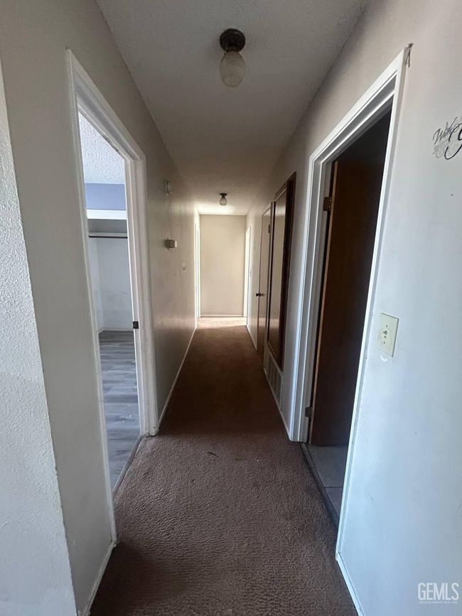 21653 Golden Hills Blvd, House other with 3 bedrooms, 2 bathrooms and null parking in Tehachapi CA | Image 10