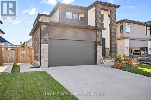 229 Crestview Dr, Komoka, ON, N0L1R0 | Card Image