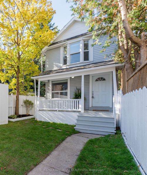106 Willow Ave, Toronto, ON, M4E3K3 | Card Image