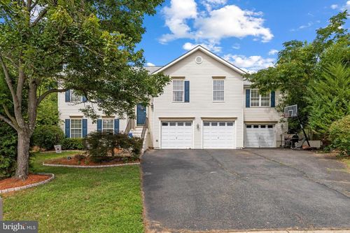 11 Tenbrooke Ct, STAFFORD, VA, 22556-8011 | Card Image