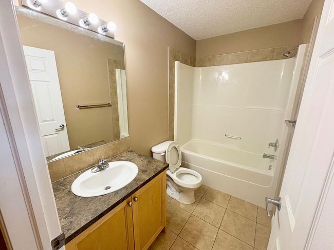 703 - 620 Luxstone Landing Sw, Townhouse with 3 bedrooms, 3 bathrooms and 2 parking in Airdrie AB | Image 16