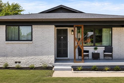 2915 Clinton Ave, Fort Worth, TX, 76106-5836 | Card Image