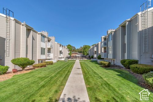 13-875 E Arrowhead Ln, Murray, UT, 84107-5619 | Card Image