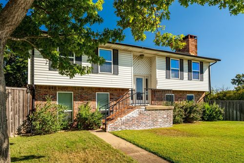 1901 Forestwood Dr, Richardson, TX, 75081-2142 | Card Image