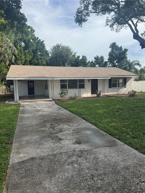 2311 Bougainvillea St, SARASOTA, FL, 34239-5316 | Card Image