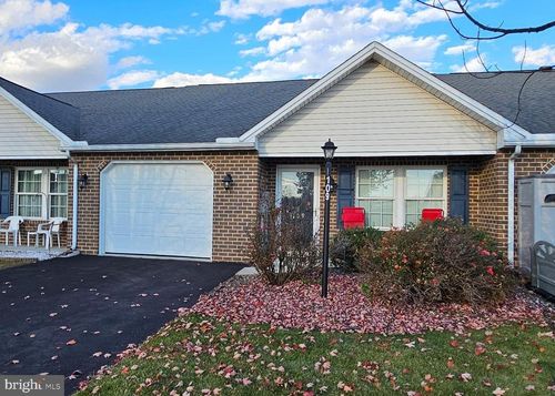 109 Central Way, SHIPPENSBURG, PA, 17257-8793 | Card Image