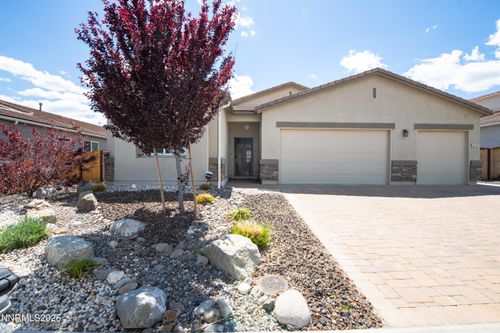 8132 Dornoch Dr, Verdi, NV, 89439-8029 | Card Image