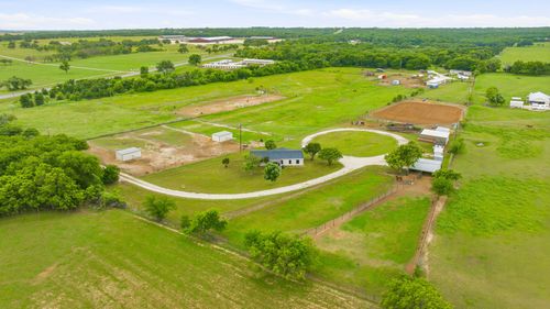 11555 N Us Highway 377, Stephenville, TX, 76401-7192 | Card Image