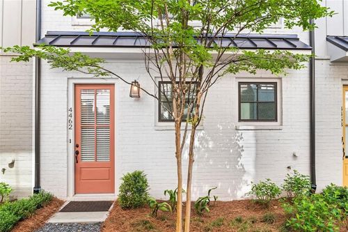 4462 Dandelion Ln, Atlanta???, GA, 30342-3386 | Card Image