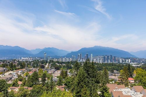 1005-4160 Sardis St, Burnaby, BC, V5H1K2 | Card Image