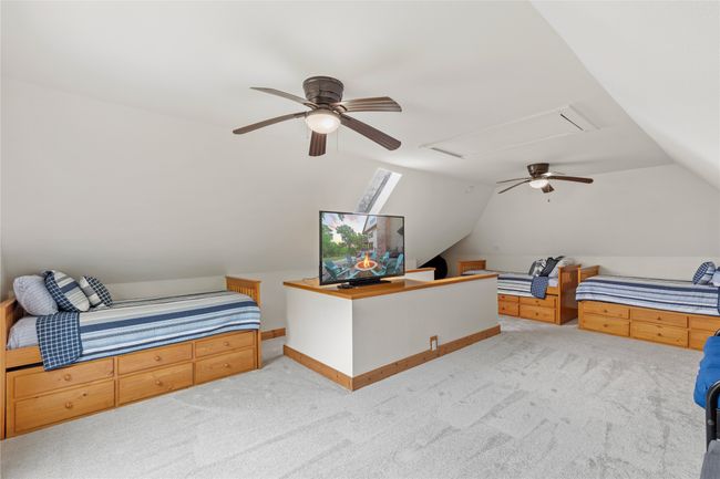 Third Floor Bonus Room / Bunk Room! | Image 26