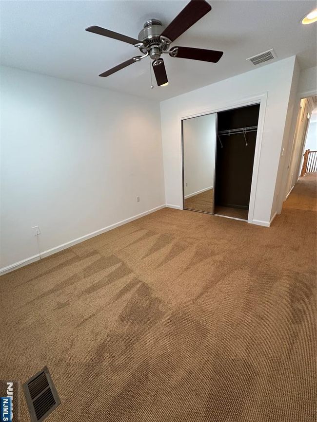 35 Magnolia Way, House attached with 3 bedrooms, 3 bathrooms and null parking in North Haledon NJ | Image 31