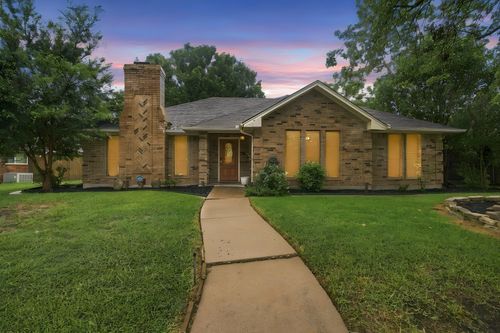 115 Redman Ln, Waxahachie, TX, 75165-1527 | Card Image