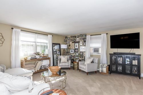 29 Rock Pond Rd, Windham, NH, 03087-2220 | Card Image