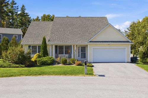 22 Marions Way, Bow, NH, 03304-4922 | Card Image