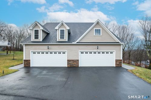 52-52 Brookview Cir, Bristol, CT, 06010-1602 | Card Image