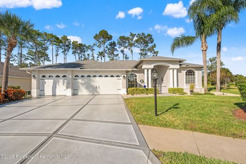 18715 Dove Hollow Ct, Hudson, FL, 34667-5520 | Card Image