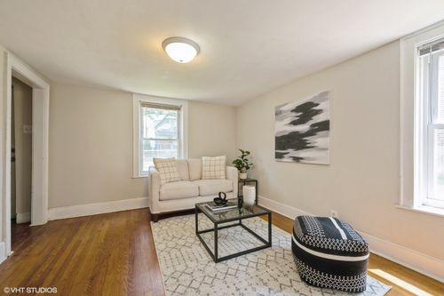 1-3010 Albany Ave, Chicago, IL, 60618-6912 | Card Image