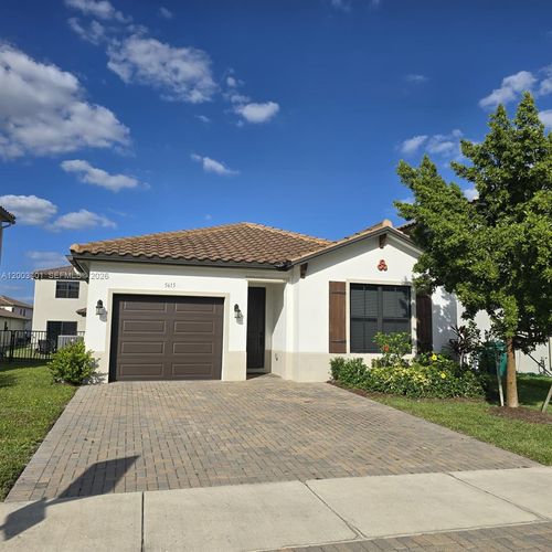 5615 Carrara Dr, AVE MARIA, FL, 34142-5249 | Card Image