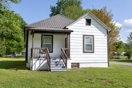 118 Tennessee Ave, Delano, TN, 37325-7013 | Card Image