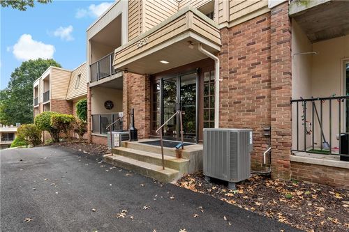 apt-37-553 Sloop Rd, Pittsburgh, PA, 15237-4569 | Card Image