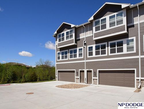 20882 S Ct, Elkhorn, NE, 68022-4465 | Card Image