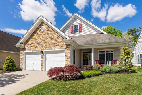 24 Marigold Cir, Egg Harbor Township, NJ, 08234-8414 | Card Image