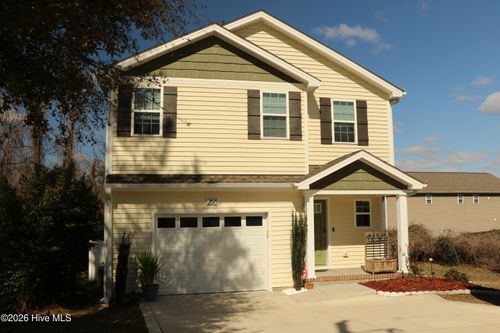 268 N Hale St, Southern Pines, NC, 28387-4008 | Card Image