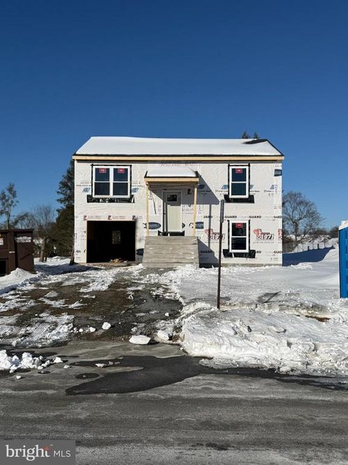 341 D St, CARLISLE, PA, 17013-1344 | Card Image