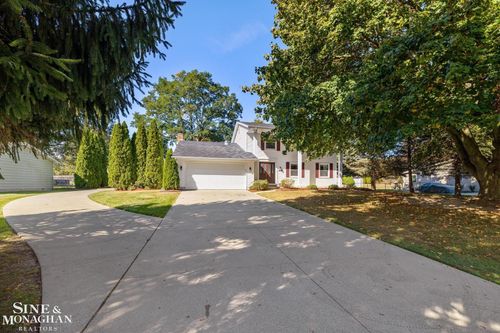 3361 Cranberry Dr, Clyde, MI, 48049-4404 | Card Image