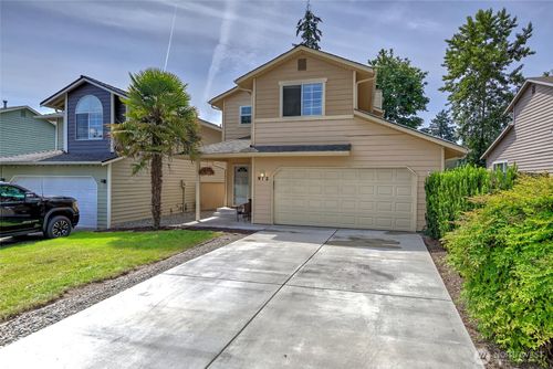 912 137th St Sw, Everett, WA, 98204-7334 | Card Image