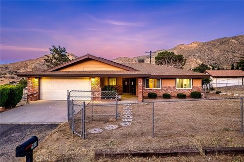 2924 Raccoon Dr, Mountain Mesa, CA, 93240-9565 | Card Image