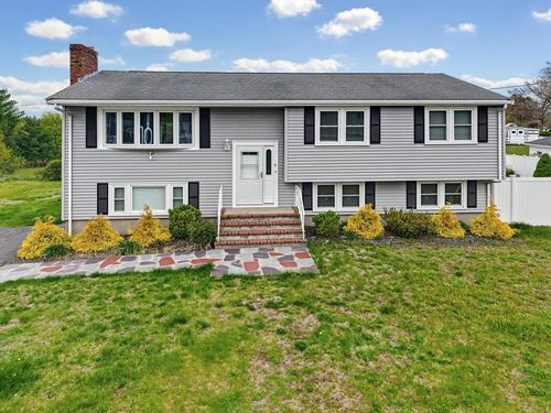 9 Denise Dr, Randolph, MA, 02368-1601 | Card Image