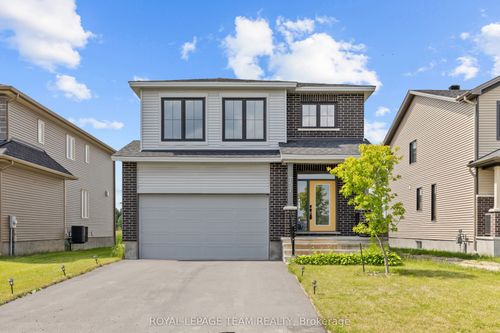 757 Gamble Dr, Russell, ON, K4R0G5 | Card Image