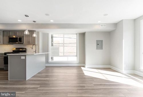 apt-2-1419 Poplar St, PHILADELPHIA, PA, 19130-1848 | Card Image