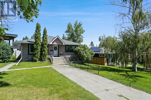 2326 19 St Sw, Calgary, AB, T2T4X2 | Card Image