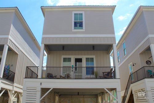 1592 W Beach Blvd, Gulf Shores, AL, 36542-6192 | Card Image
