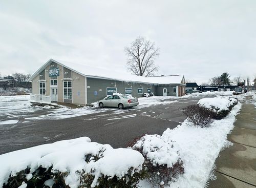 4413 W Kl Ave, Kalamazoo, MI, 49006-5722 | Card Image