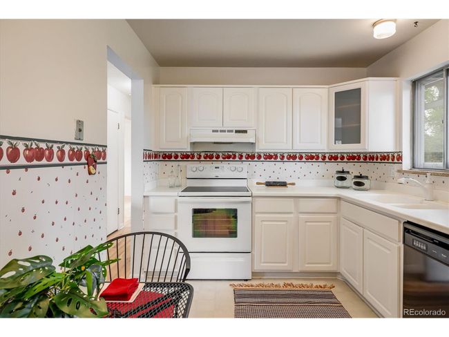 1270 Berea Dr, House other with 5 bedrooms, 3 bathrooms and null parking in Boulder CO | Image 7