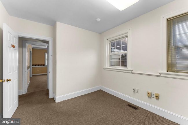 95 N Main St, Home with 0 bedrooms, 3 bathrooms and null parking in Kilmarnock VA | Image 28