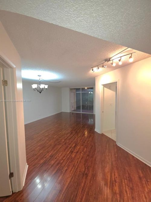 apt-202-10451 Broward Blvd, Plantation, FL, 33324-2126 | Card Image