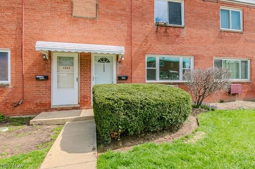 6d-1543 Severn Lane, Wickliffe, OH, 44092 | Card Image