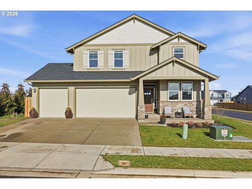 1035 Marie St, Mount Angel, OR, 97362-9317 | Card Image