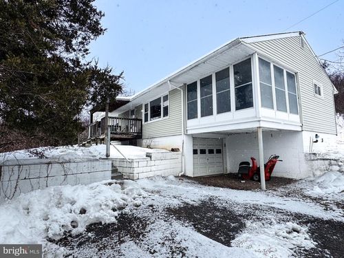 11070 Creekside Dr, HUNTINGDON, PA, 16652-7468 | Card Image