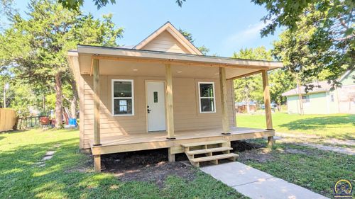 17 Neosho St, Emporia, KS, 66801 | Card Image