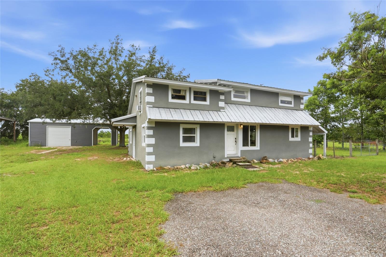 Residential in LAKE WALES