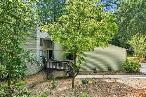 8810 N Mount Dr, Johns Creek, GA, 30022-5429 | Card Image