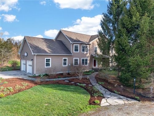 51 Hillcrest Rd, Ithaca, NY, 14850-9788 | Card Image