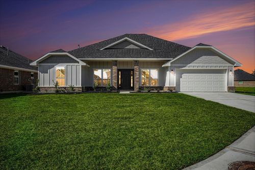 7 Keystone Ct, Angleton, TX, 77515-1216 | Card Image