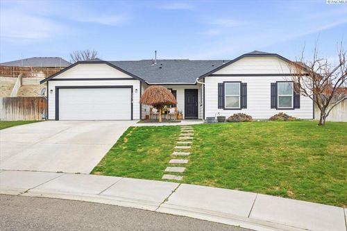 5002 Blue Sage Dr, Pasco, WA, 99301-4015 | Card Image